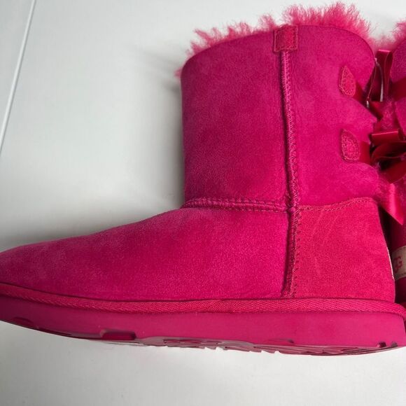 Ugg Mini Bailey Bow II Pink Azalea Fur Boots Big Kids Size 5 Women’s Size 6,5NWT - Picture 6 of 10